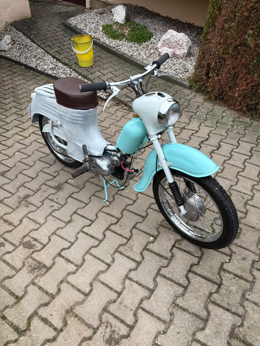 Jawa 555 r.v. 58 - 3