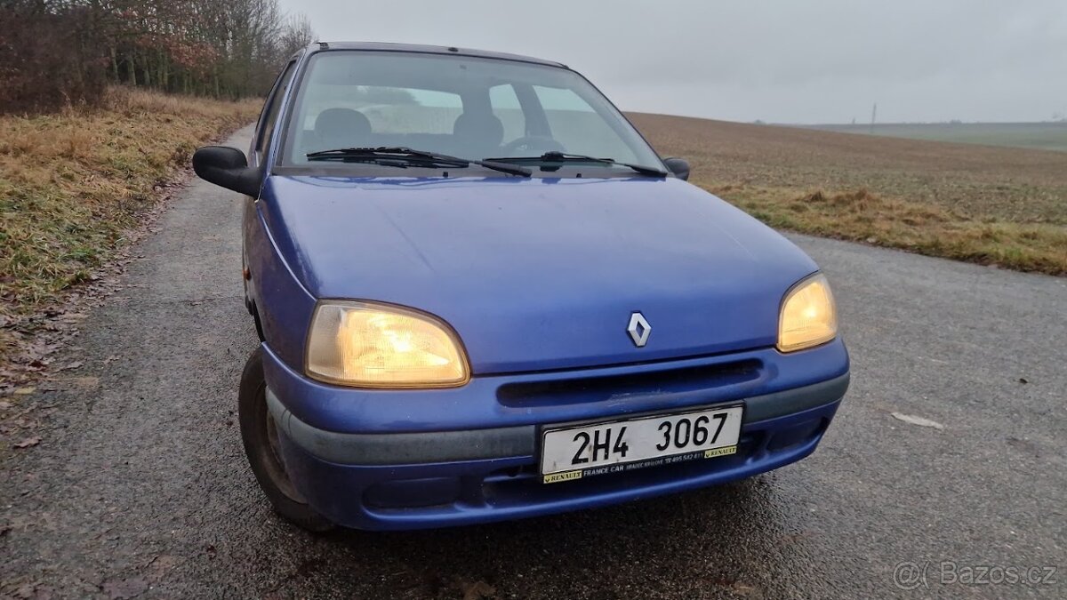 Prodám Renault Clio 1,2 r.v. 1996, 160 000km - 3