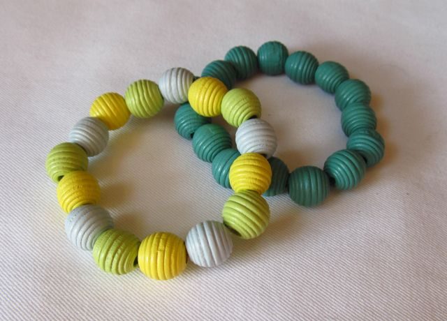 Barevné náramky z kuliček - 3