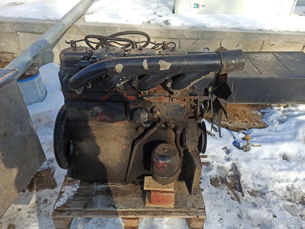 Motor Zetor 6901 na opravu - 3