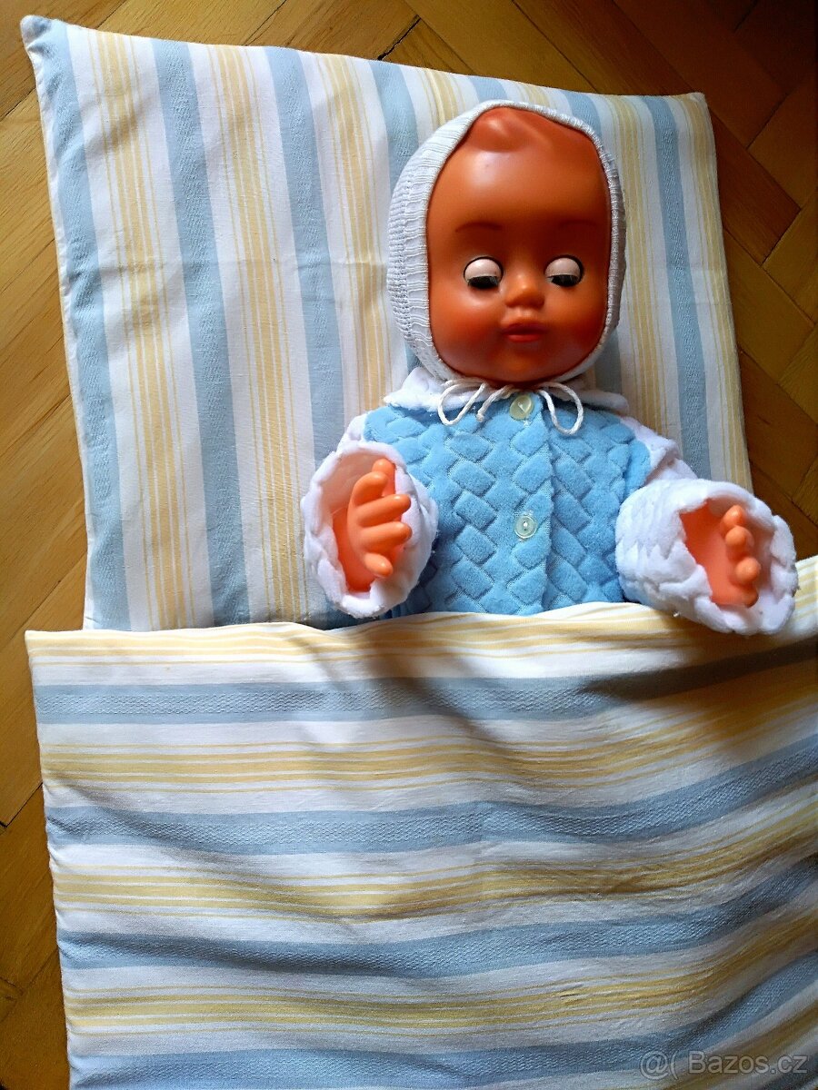 Mrkající panenka + dečka - 3