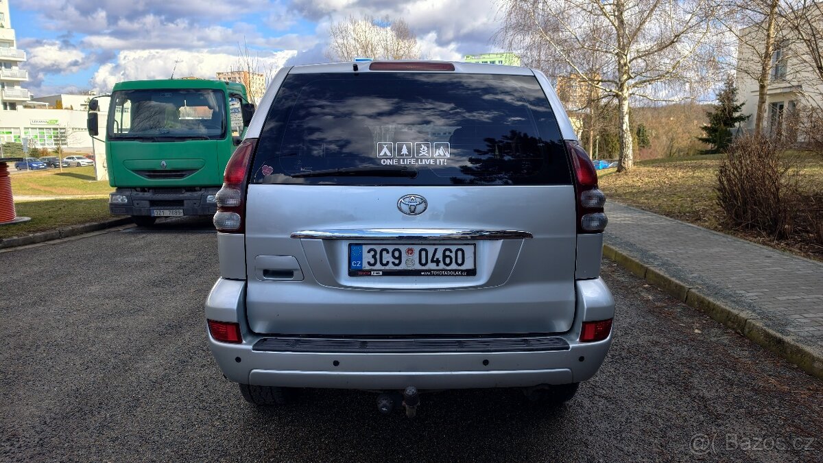 Toyota Land Cruiser 120 - 3