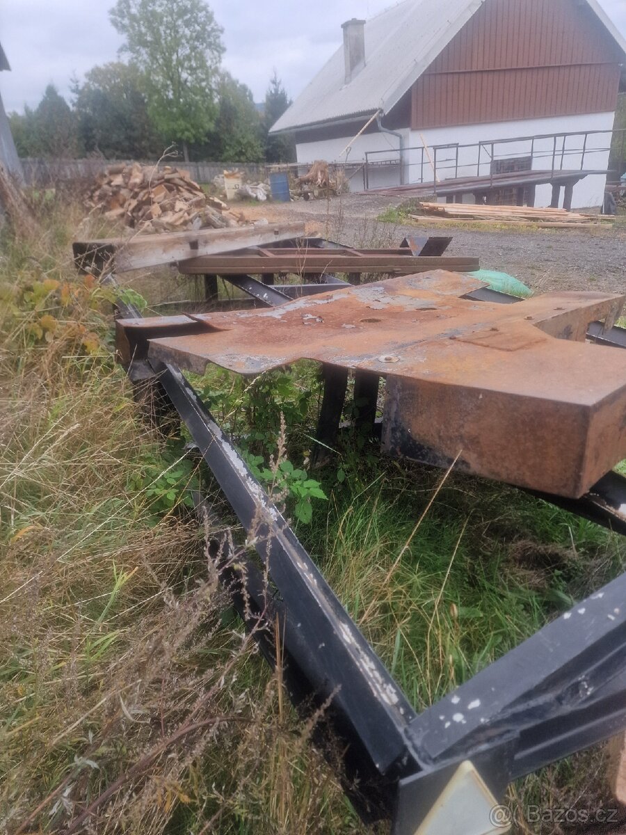 Plechový ochranný kryt na zetor Forterra - 3