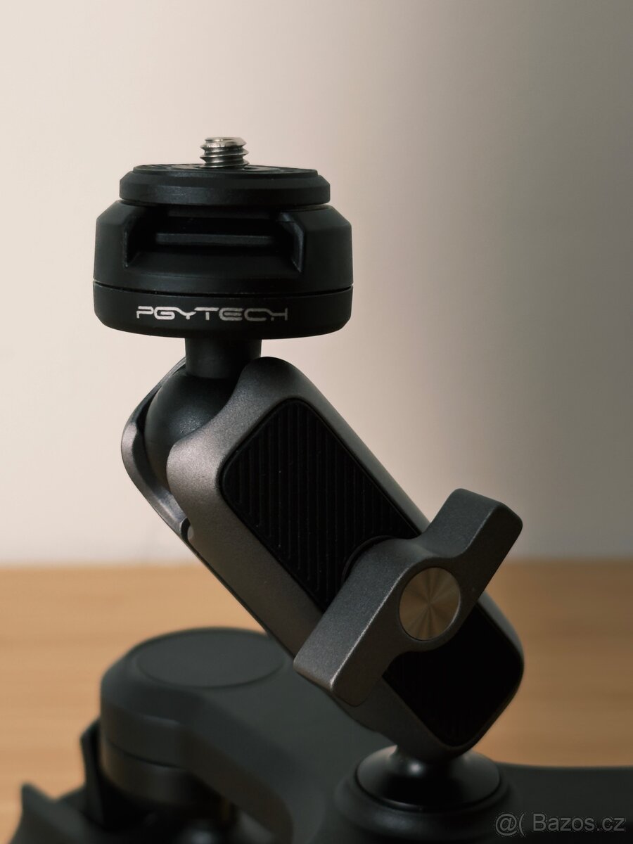 PGYTECH CapLock Three-Arm Suction Mount - 3