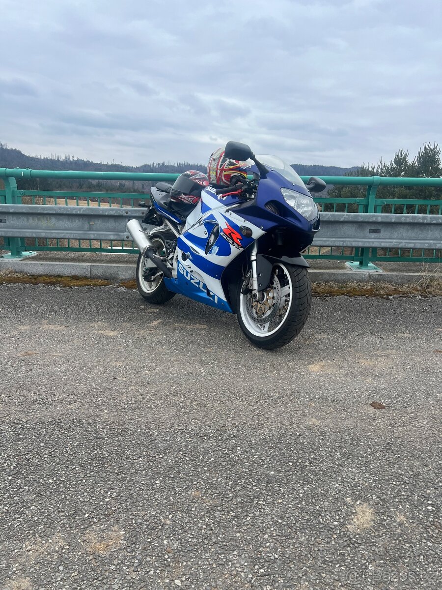Suzuki gsxr 600 2001 - 3