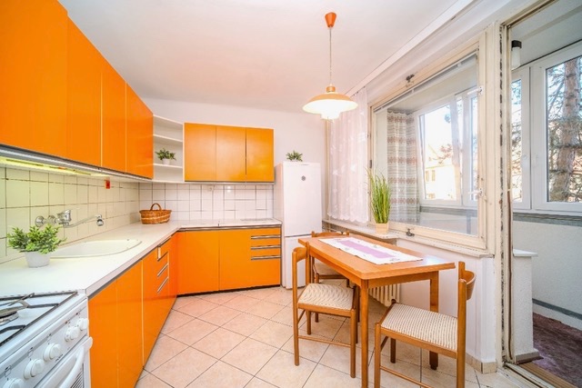 Prodej bytu 74 m2 v Českých Budějovicích před rekonstrukcí - 3