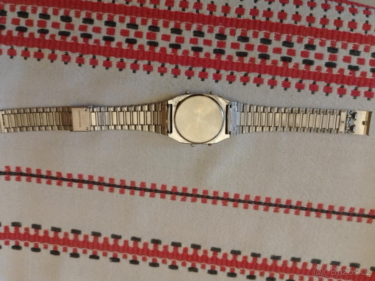 retro digitální duální hodinky - 3