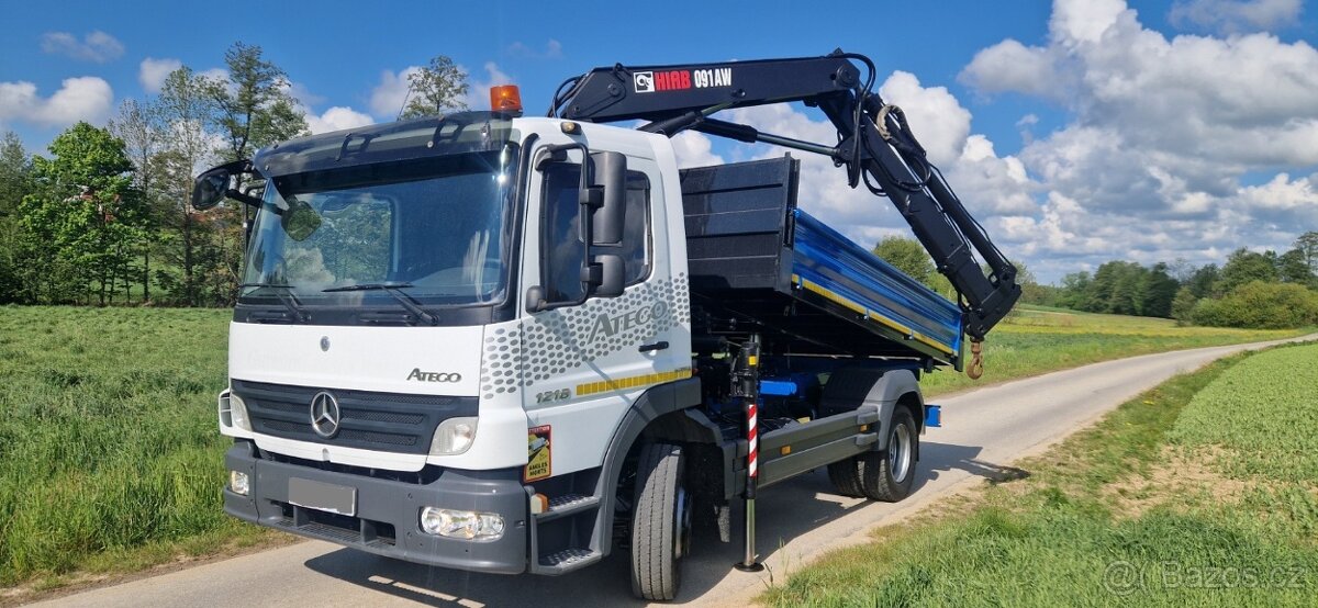 Mercedes Atego 1218 třístranný sklápěč s hydraulickou rukou - 3