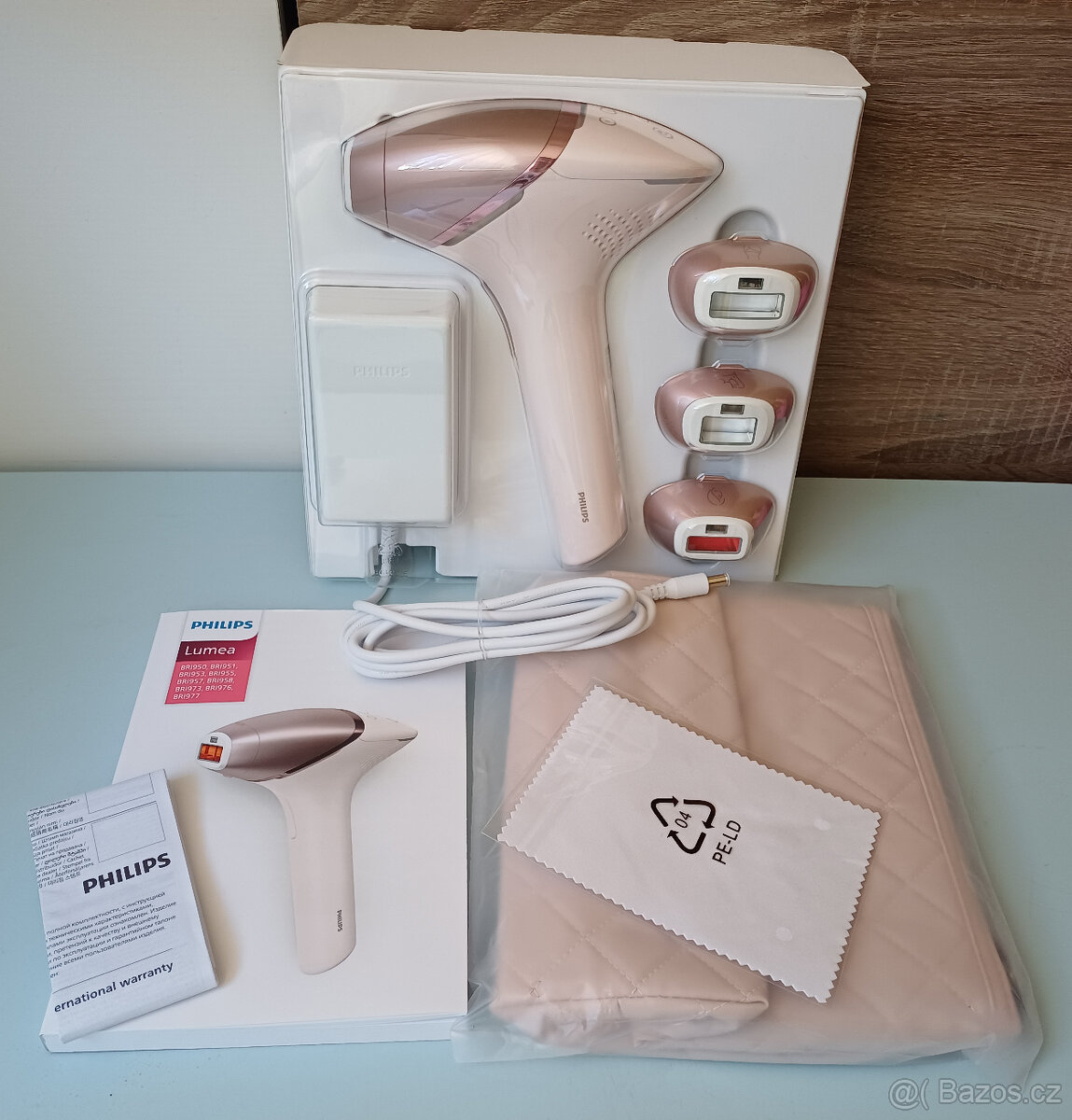 Epilátor Philips Lumea IPL Series 9900 BRI977/00 - 3