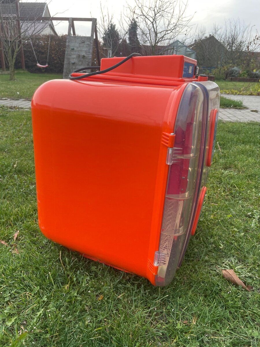 Covattuto poloautomatická líheň na 162 vajec - 3