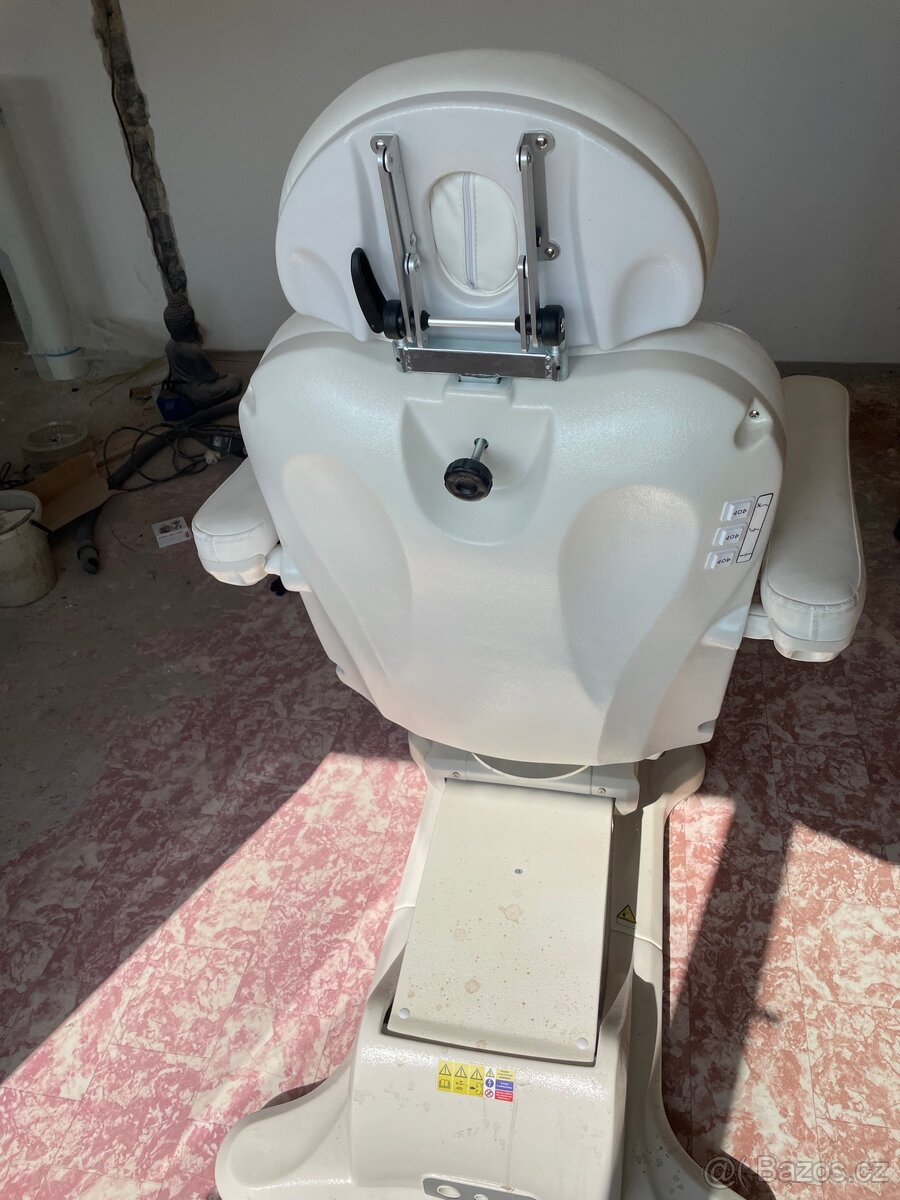 Elektrické pedikerské křeslo - 3