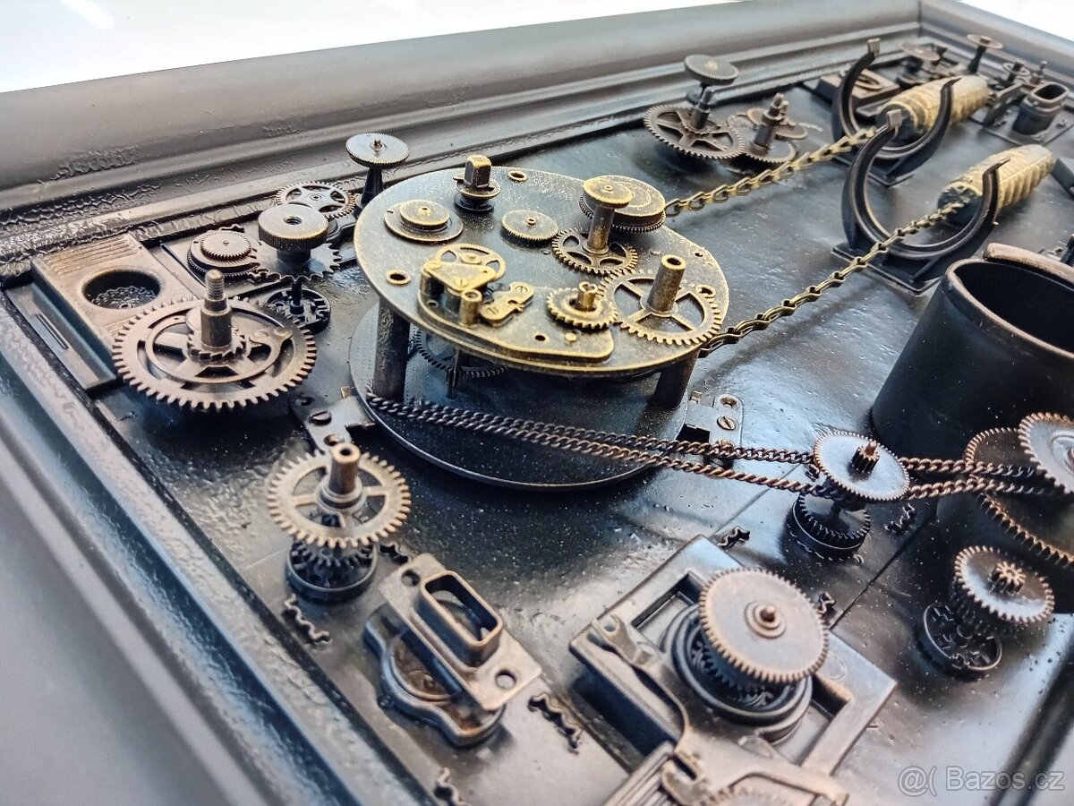 STEAMPUNK RECYCLE ART - KOMETA - Asambláž patinovaný kov - 3