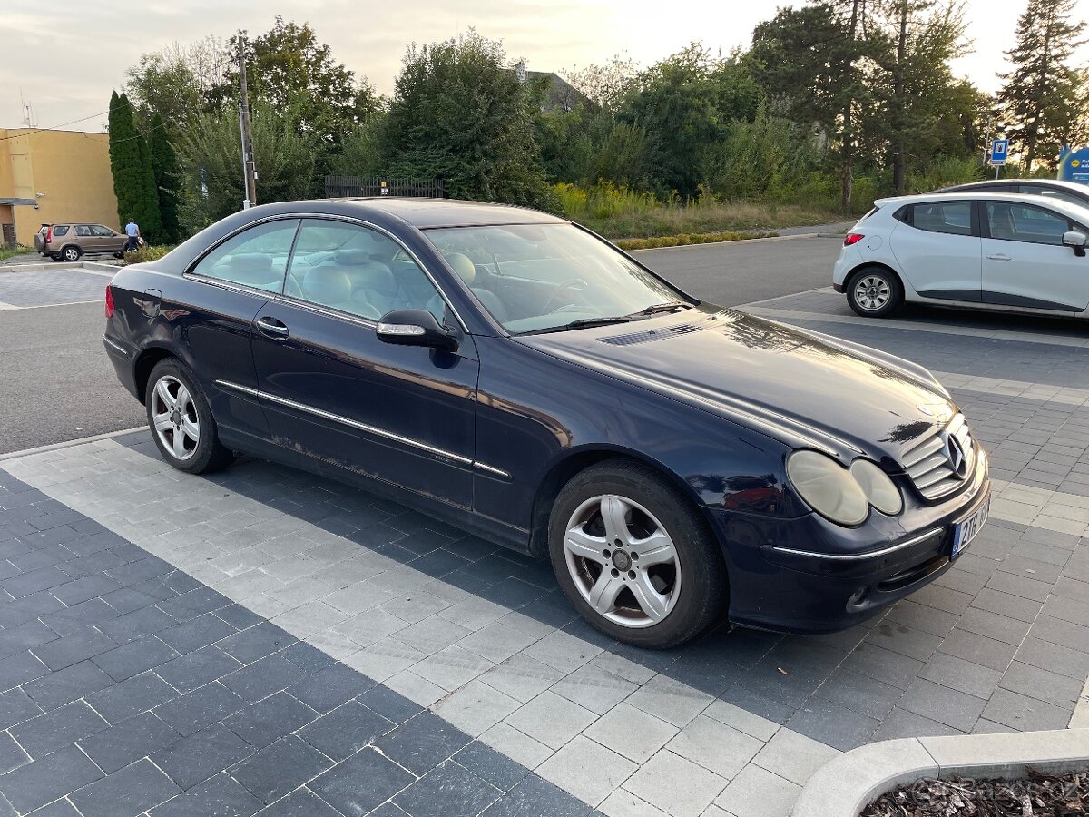Mercedes-Benz CLK 320i V6 - 3
