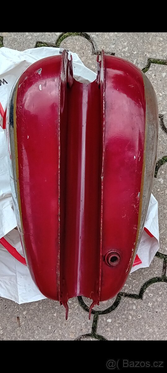 Nádrž Jawa panenka - 3