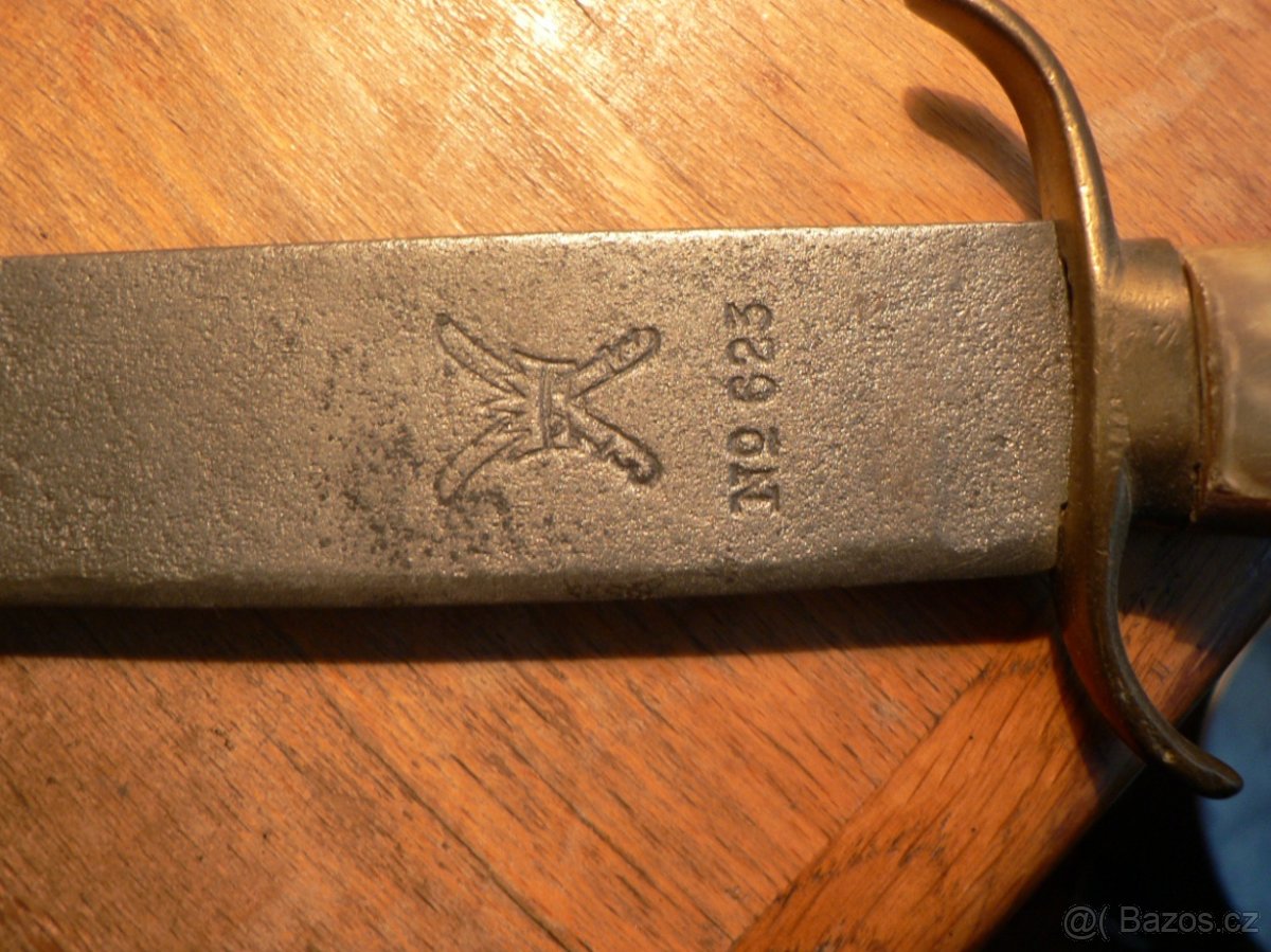 Starý vojenský tesák - 3