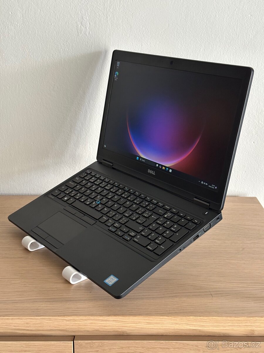 Dell Latitude E5570 TOP STAV✅ - 3