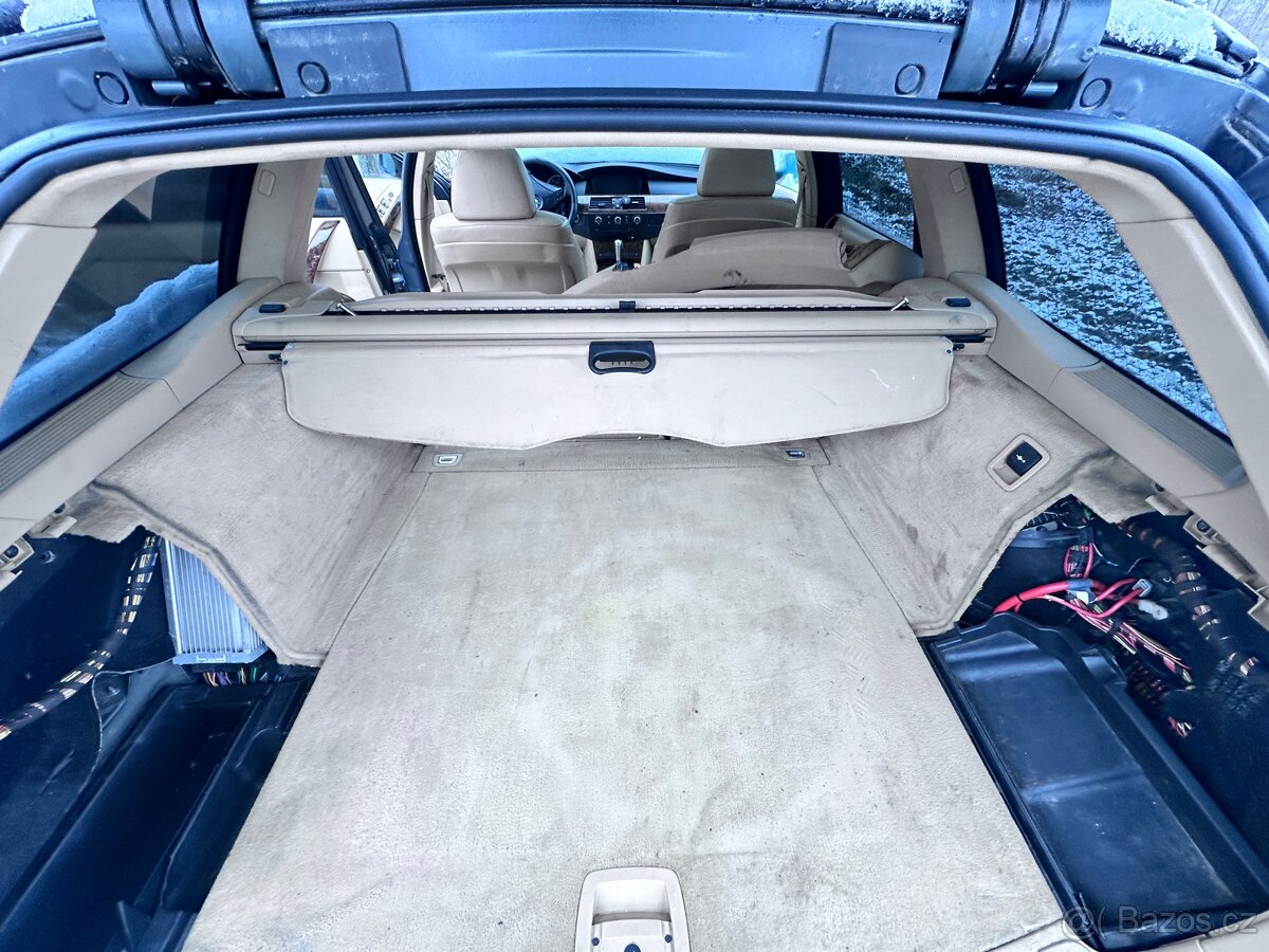 Bmw e61 roleta kufru - 3