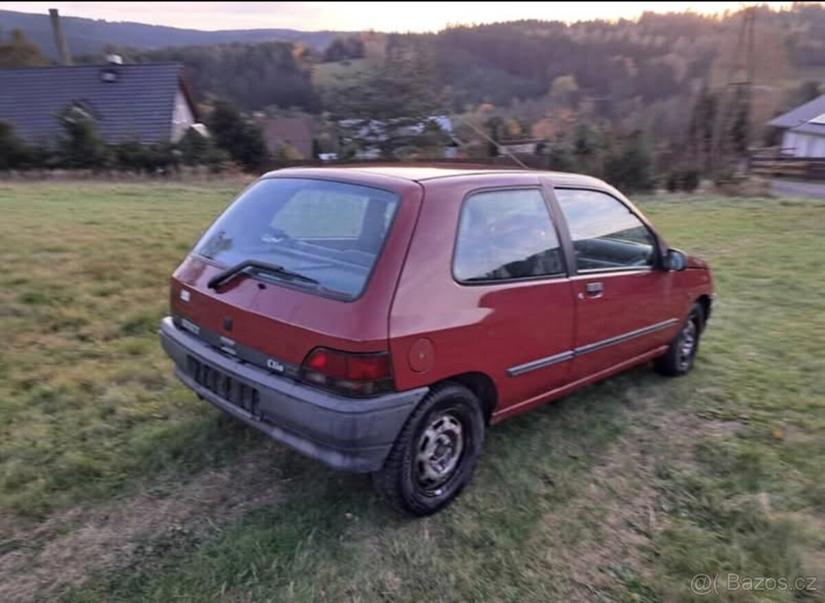 Renault Clio 1.2 - 3