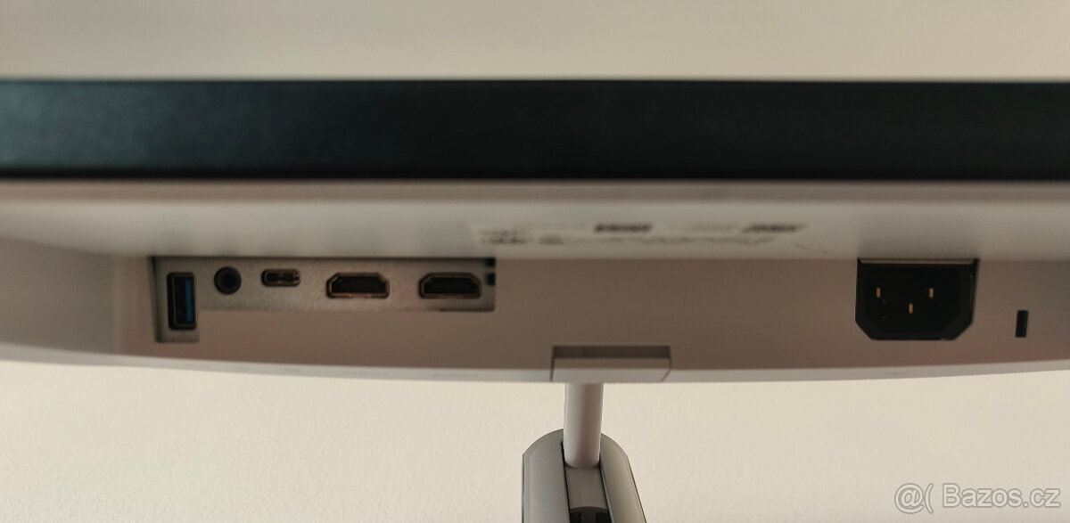 Monitor Dell 27 S2722DC Style, prasknute LCD, nahradni dily - 3