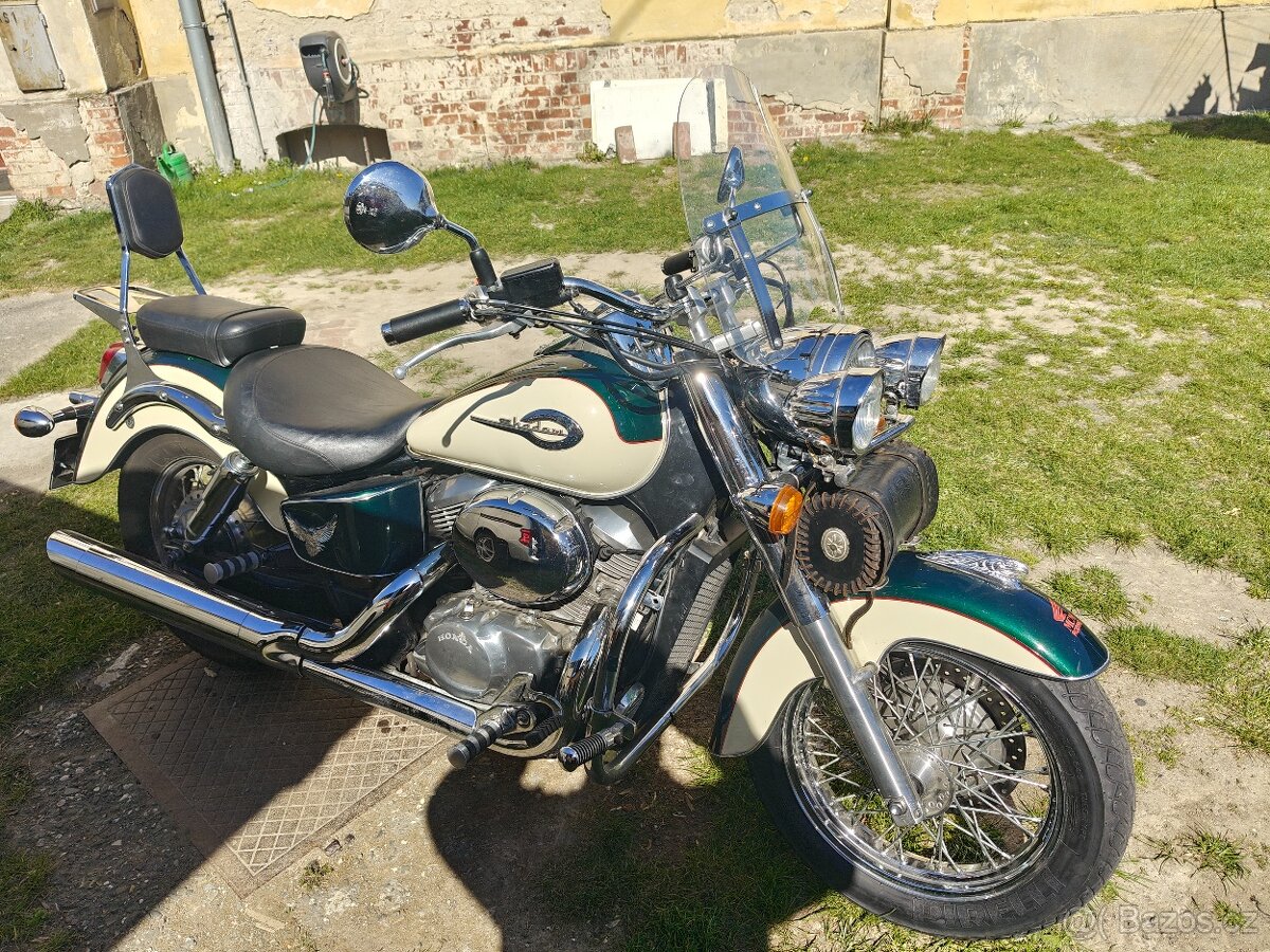 Honda shadow 750 - 3