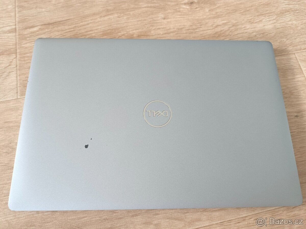 Notebook dell 14" CPU i5 4/8 jádro, 16GB RAM, SSD 256GB - 3
