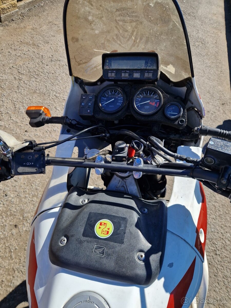 Honda africa twin 750 XRV