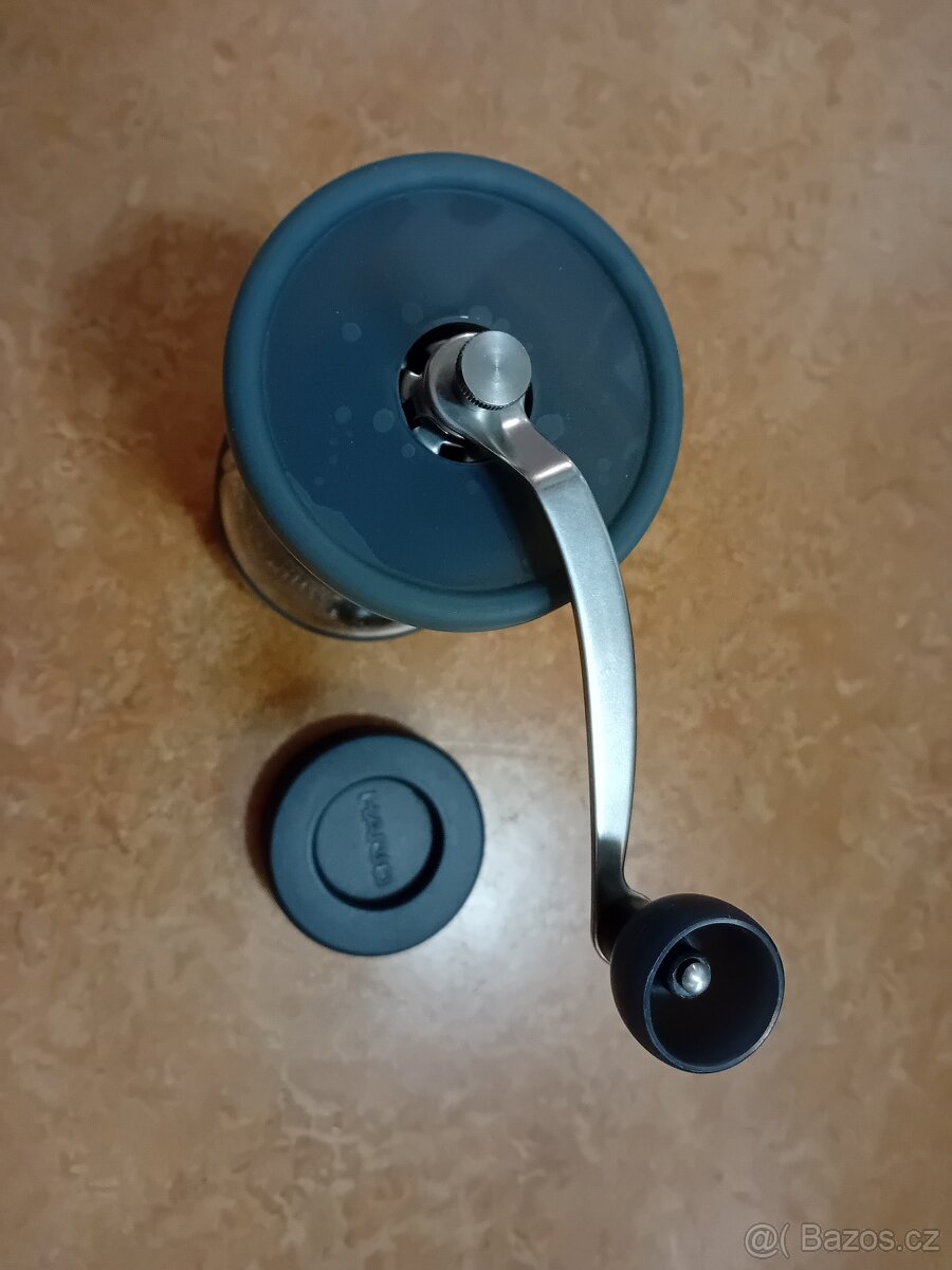Mlýnek na kávu Hario SKERTON PLUS - 3