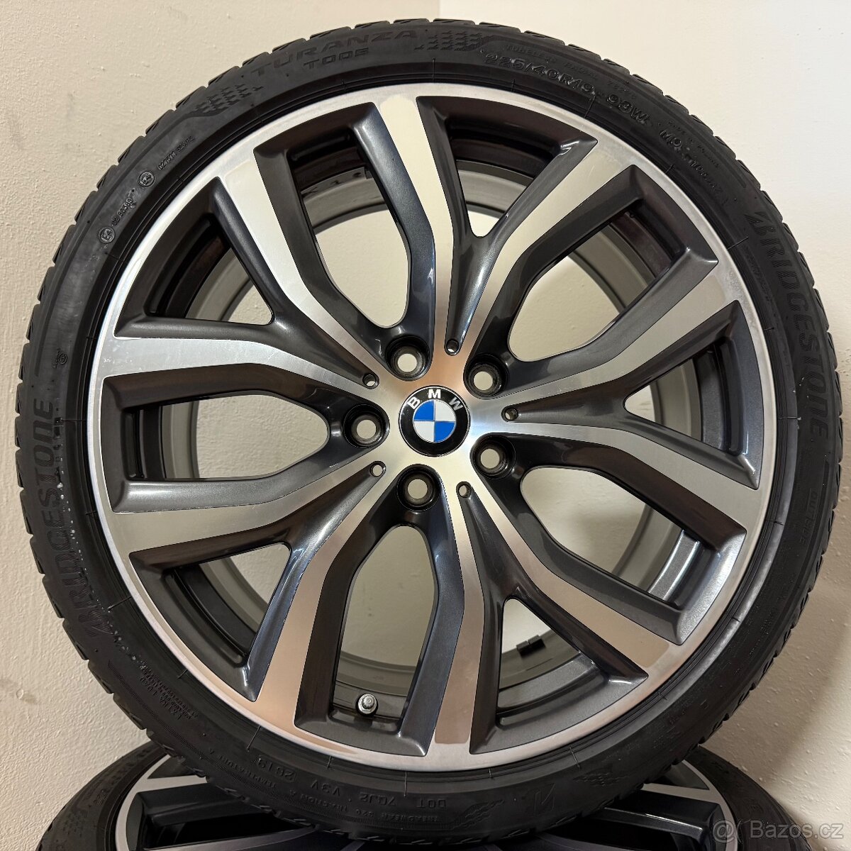 BMW X1/X2 5x112 R19 ET47+LETNÍ 225/40R19 6,5mm - 3