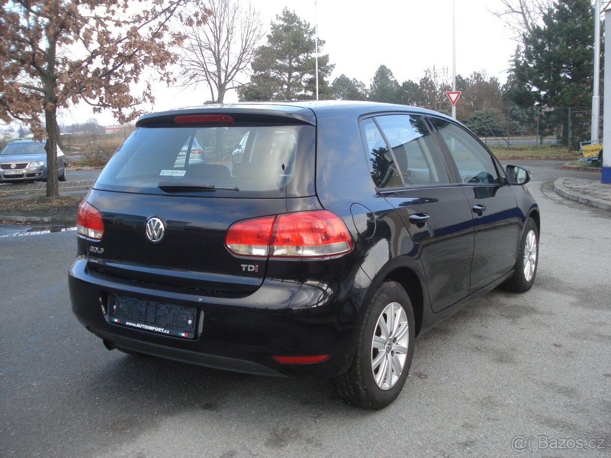 Volkswagen Golf 1.6 TDi TRENDLINE - 3