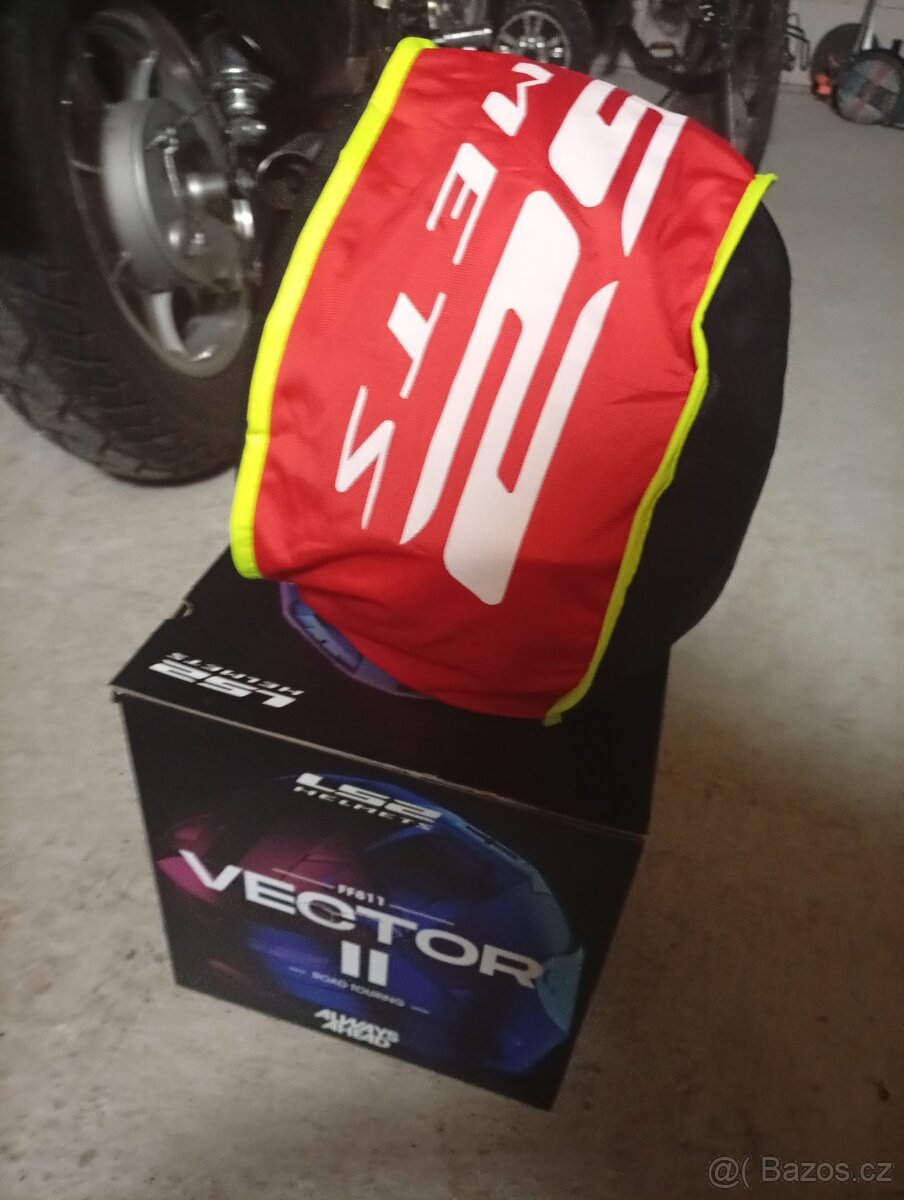 Helma boty rukavice bunda kalhoty - 3