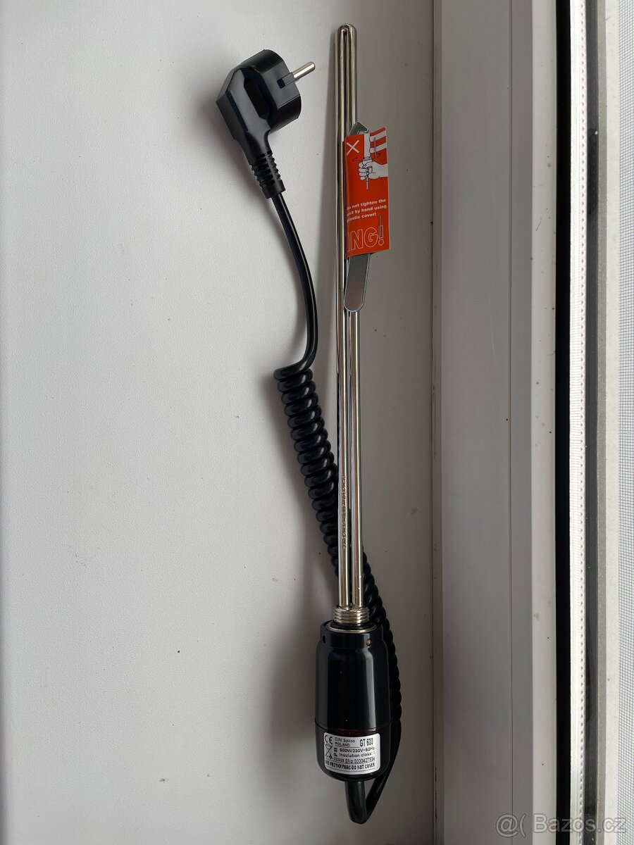 Topný žebřík 1000 x 555 mm - 3