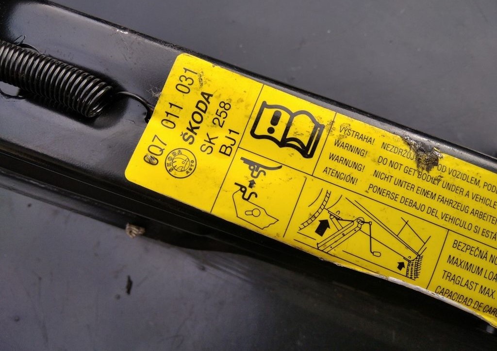 Škoda Fabia II, Roomster - hever - 3