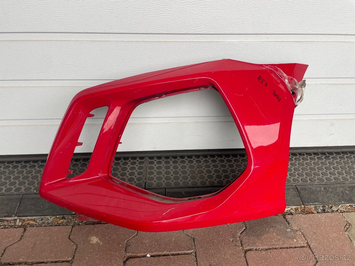 Audi RS3 rok 2023 dily na predek - 3