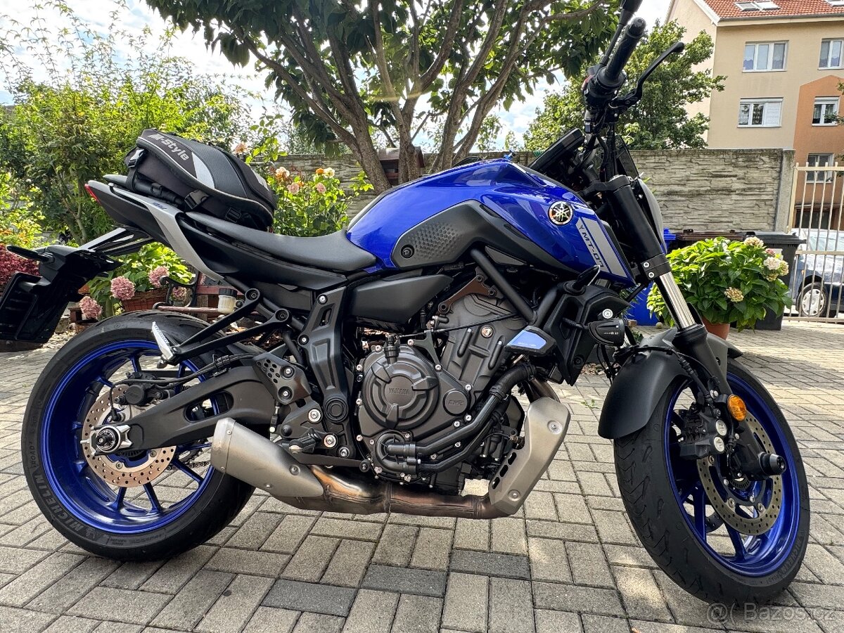 Yamaha MT-07 - 3