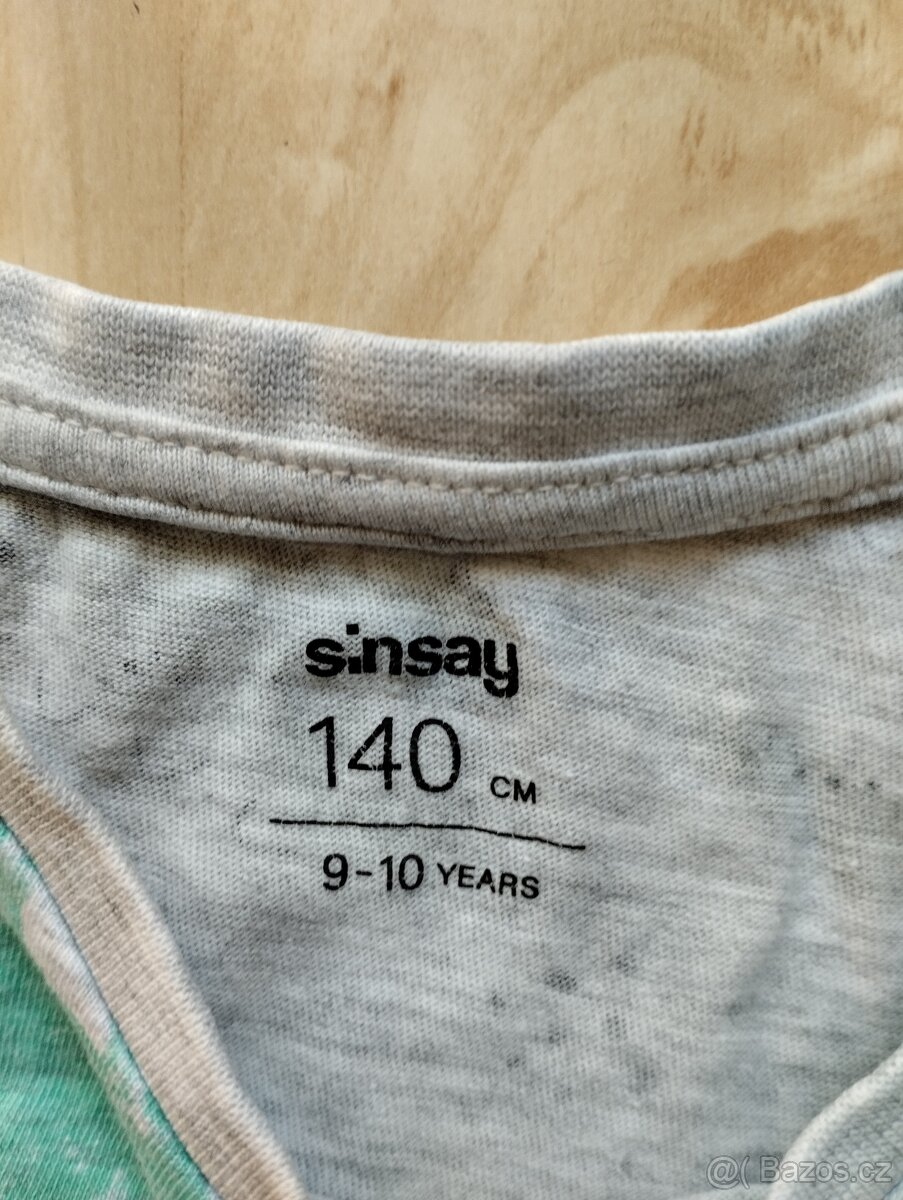 Chlapecké tričko Sinsay vel.140 - 3