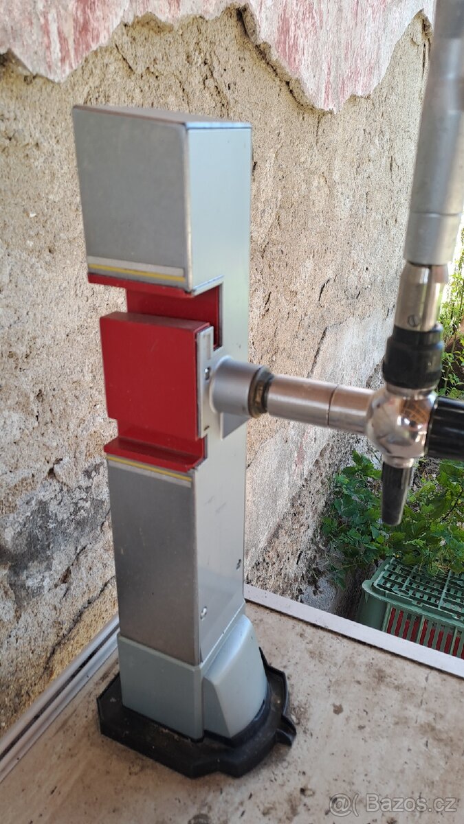 Prodám výčepní stojan - 3