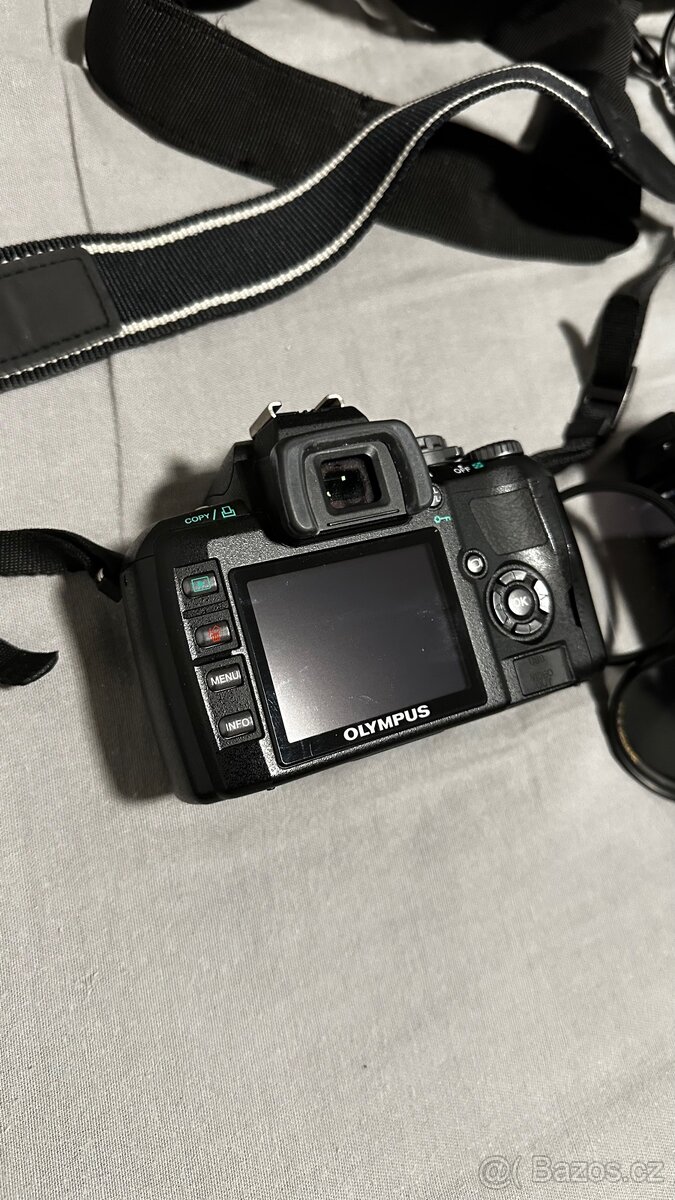 Olympus E-410 digitální zrcadlovka - 3