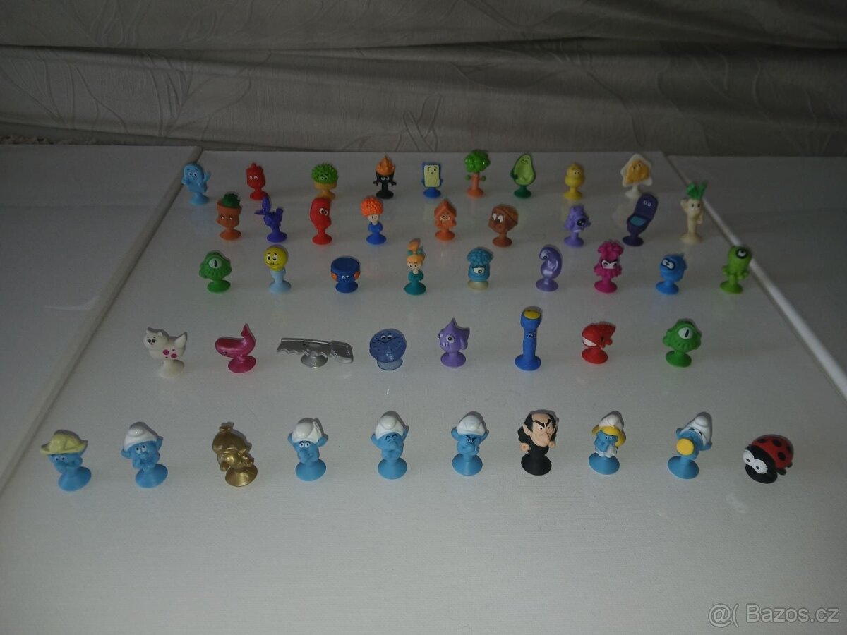 STIKEEZ Šmoulové a jiní za 45ks nebo sestava A , B - 3