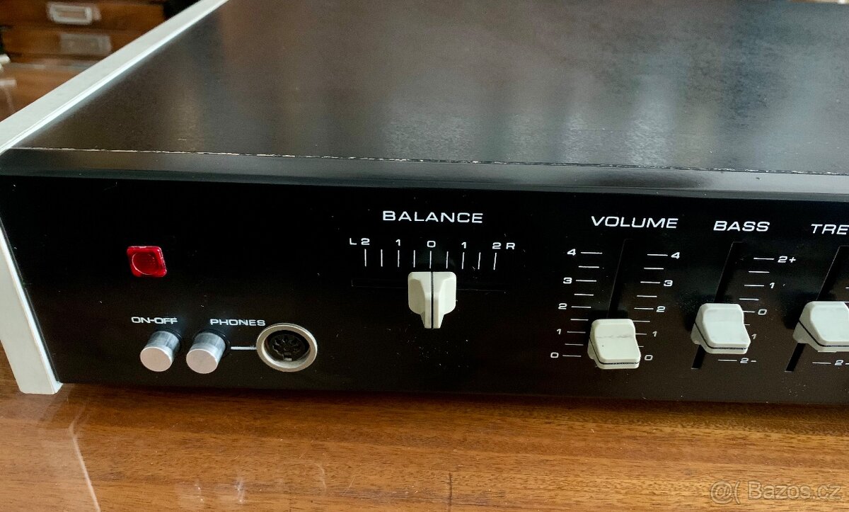 Tesla Zesilovač a reproduktory - 3