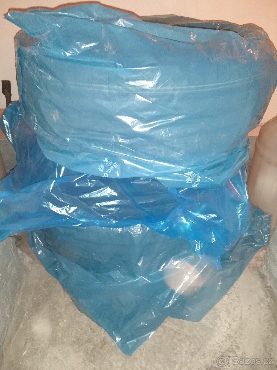 Goodyear EfficientGrip 195/55 r16 91v; rok 2025 - 3