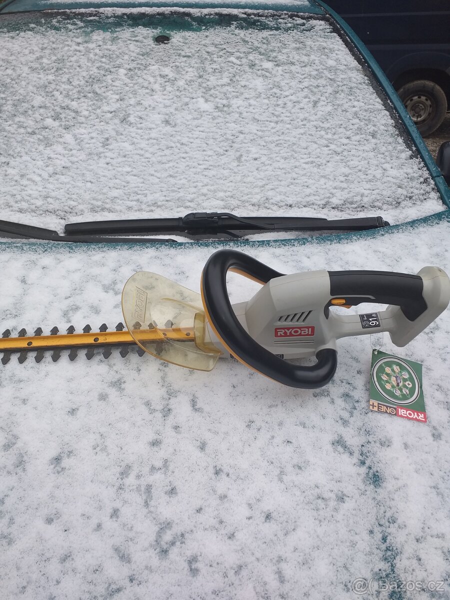 Plotostřih Ryobi - 3