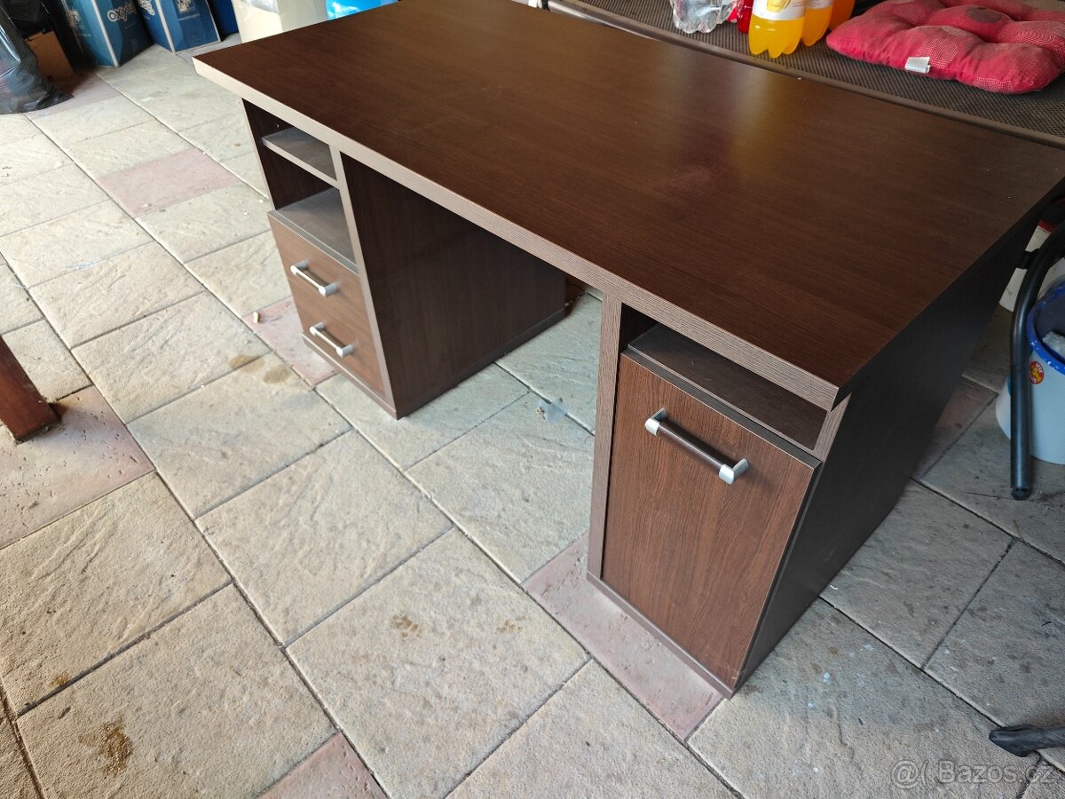 Kancelářský PC stůl - 3