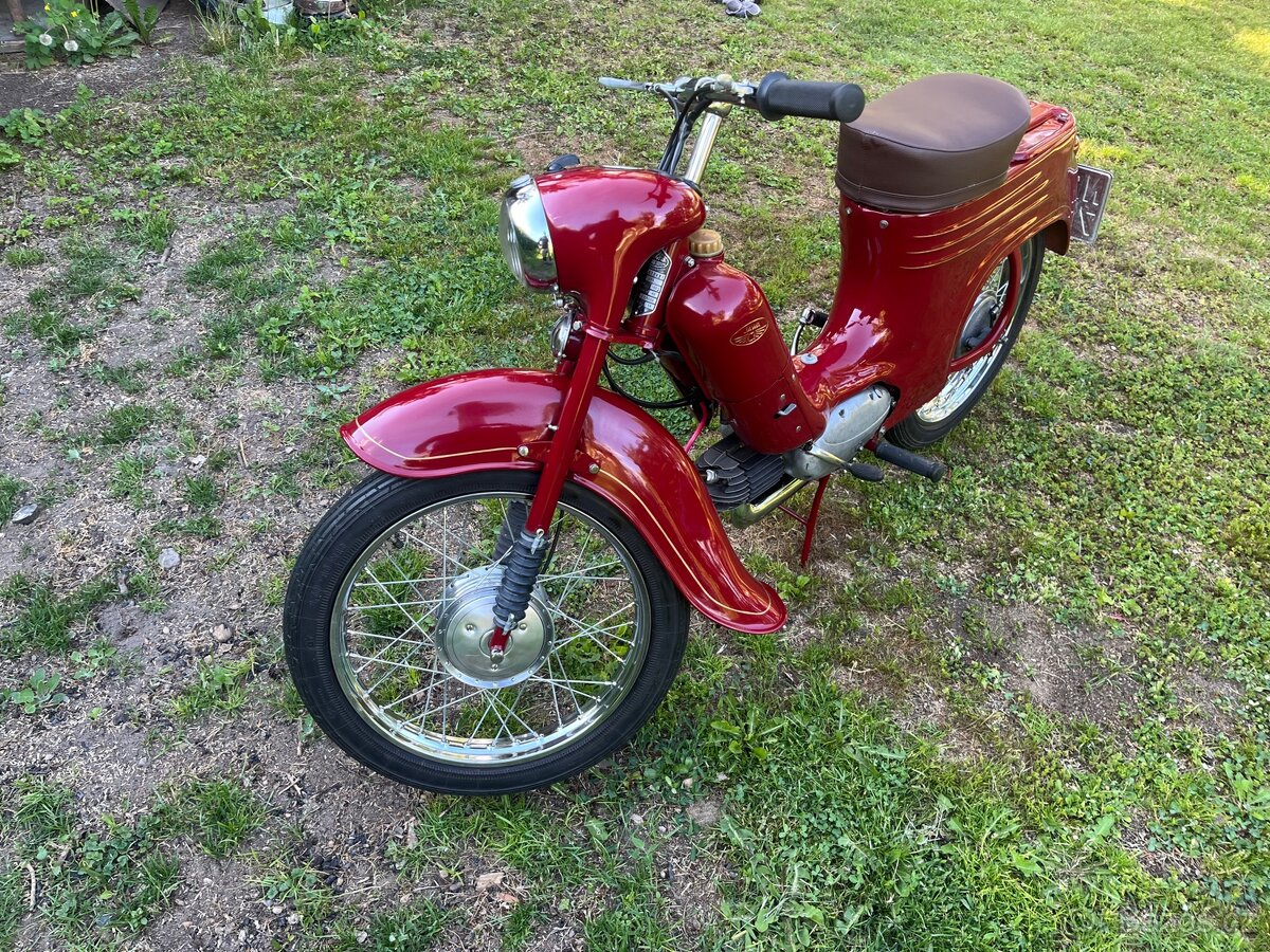 Jawa 555 s TP - 3
