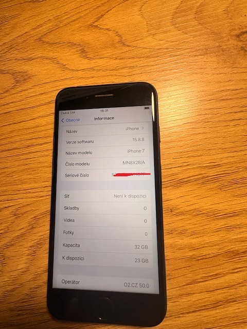 Apple iPhone 7, 32GB černý - 3