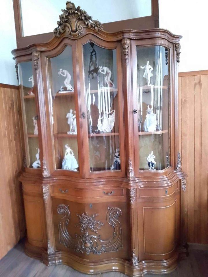 Italská vitrína s komodou-barokní - 3