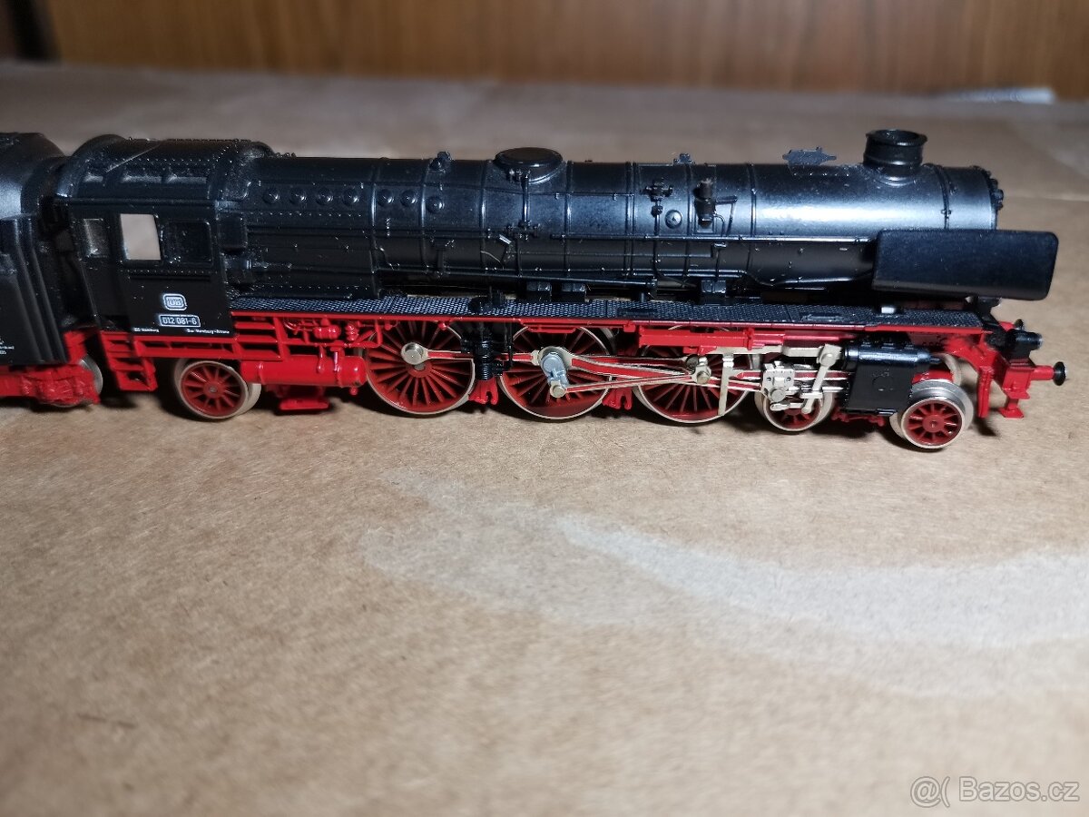 Vláčky N - Lokomotiva s tendrem - 3