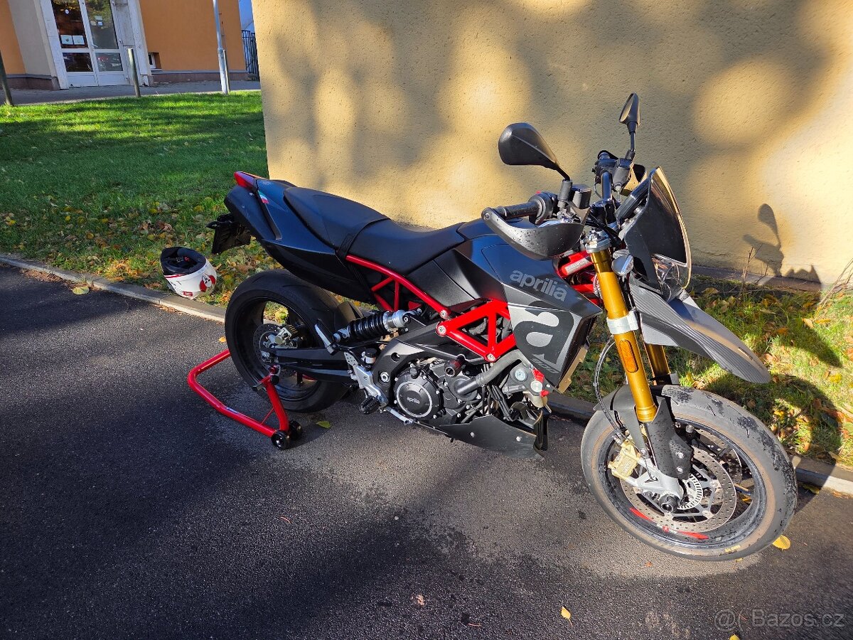 Aprilia Dorsoduro 900 - 3