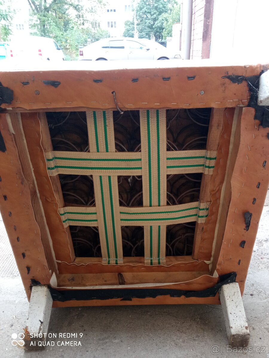 Křeslo koženkové - 3