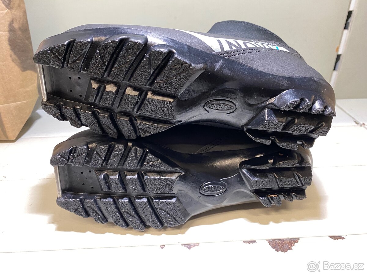 INOVIK CLASSIC 150 NNN velikost 36 - 3