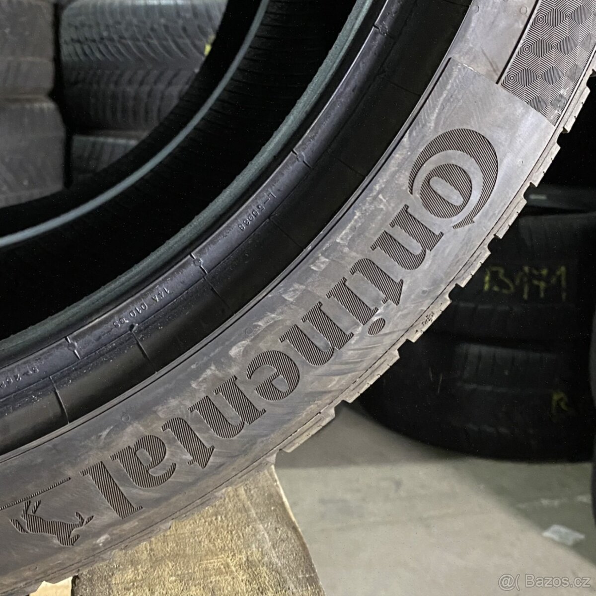 Zimní pneu 245/45 R20 103V Continental 7-7,5mm - 3